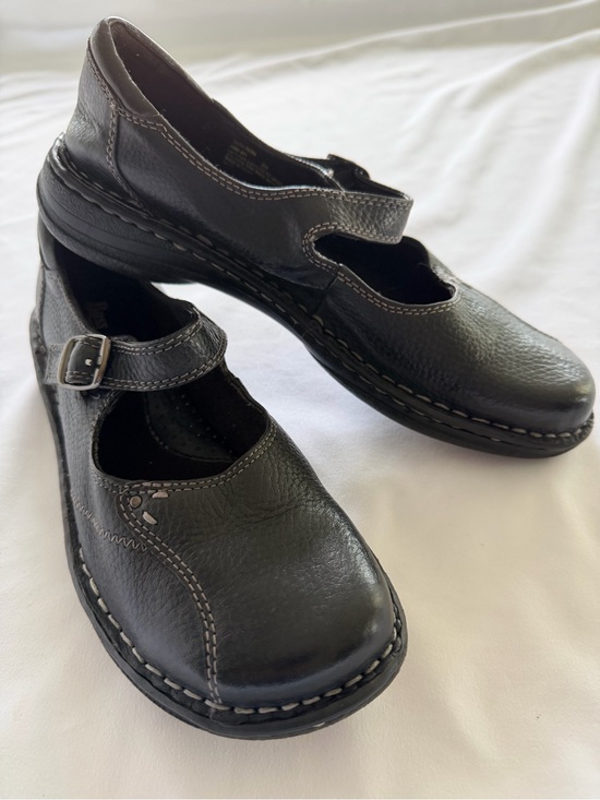Bass Shoes - G.H. Bass & Co. "Fern" Black Leather Mary Jane Comfort Shoes - Women’s Size 8M